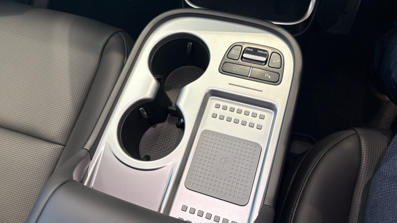 Hyundai IONIQ 9 226kW Calligraphy 110kWh 5dr AWD Auto Electric Estate